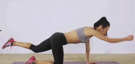 瑜伽瘦肚子动作视频