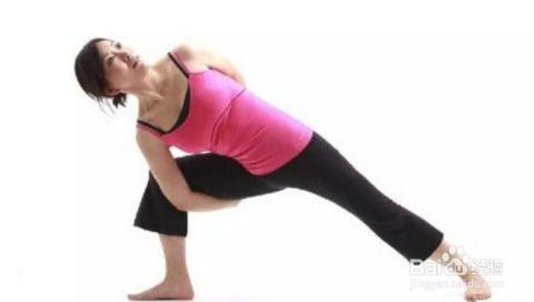 瑜伽瘦肚子动作视频