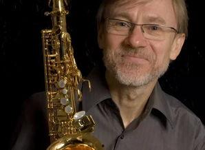 萨克斯大师演奏视频,激情四溢的旋律之旅